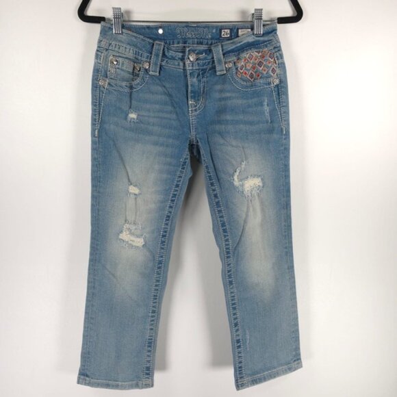Miss Me Jeans SIGNATURE CUFFED CAPRI Crop Distressed Embroidered JP8229P Size 26 - Picture 2 of 16